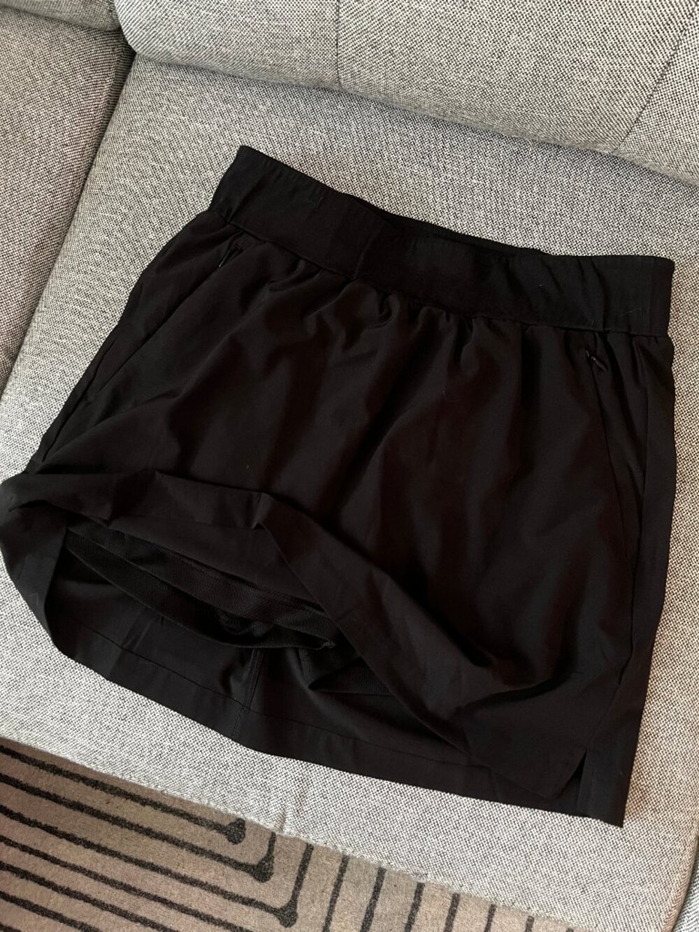 Quince Performance Tech Skort - Black Size M - Picture 3 of 6